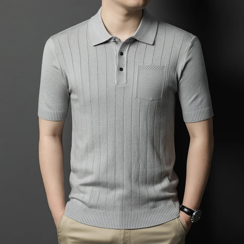 High quality mens short sleeved knitted polo shirt autumn style pullover striped korean flip collar sweater T-shirt 250122