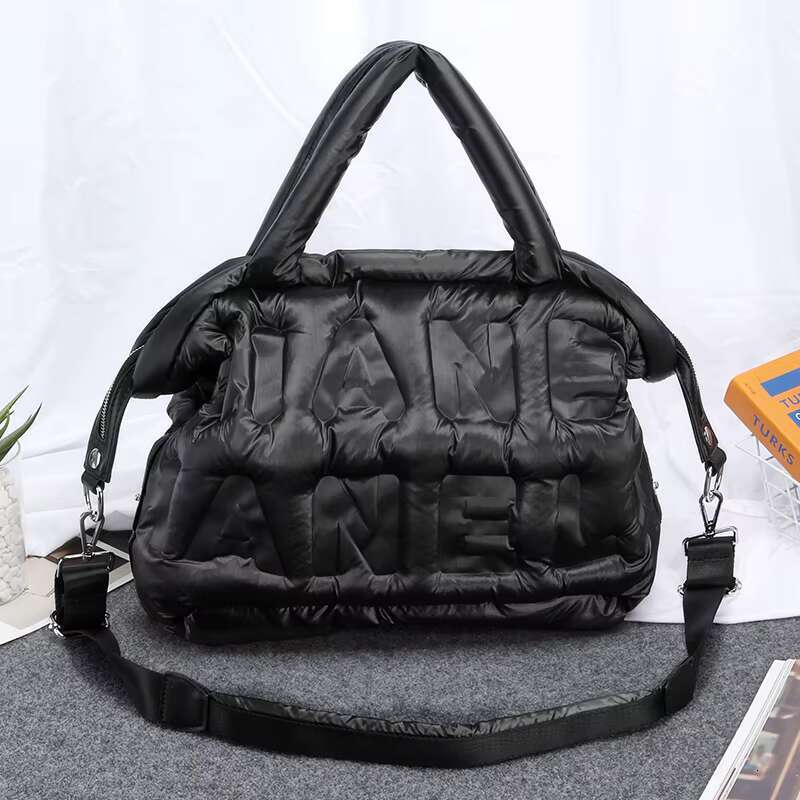 2022 Winter Women Big Space Cotton Designer Handbag Ladies Bags Down Fashion Shoulder Bag Female Tote Sac A Main Femmes