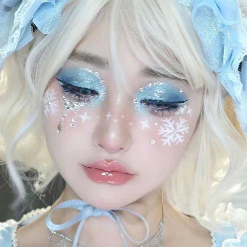 New Arrival New Snowflak Eye Shadow Plate 9colors Winter Explodes Glittering Crystal Enhancing High Gloss Silkworm Ice Snow Drill Eye Shadow Z250121