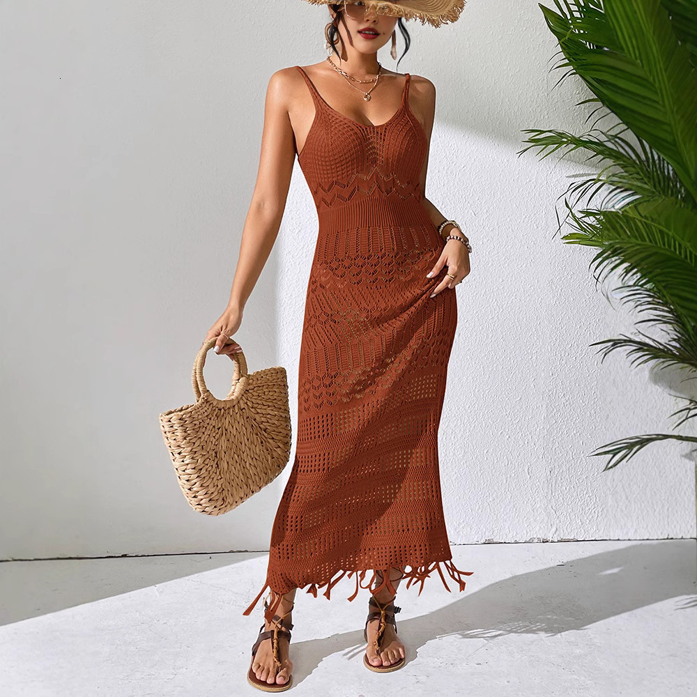2025 New Designer Sexy Hollow Out Slim Fit Fringe Beach Skirt Sleeveless Knitted V-neck Vest Dress