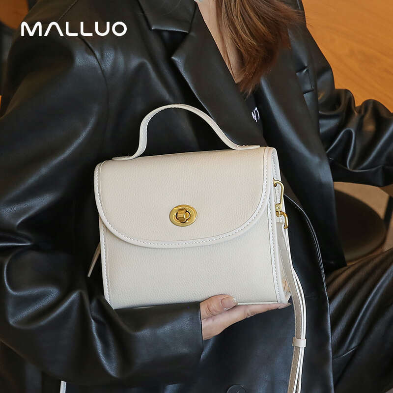 Cowhide Genuine Leather Women Light Retro Small Square Handbag Leisure Single Shoulder Designer Crossbody Bag