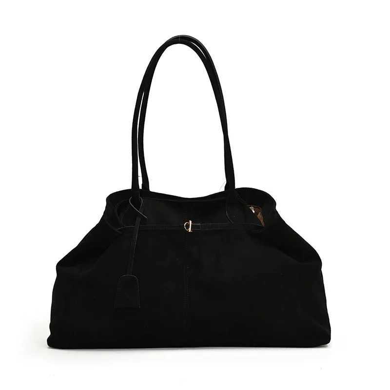 New Arrival Velvet Zipper New Product Large Tote Bag Solid Large Capacity Popular Fashion Shoulder Bag Soft Simple Commuter Handbag Z250118