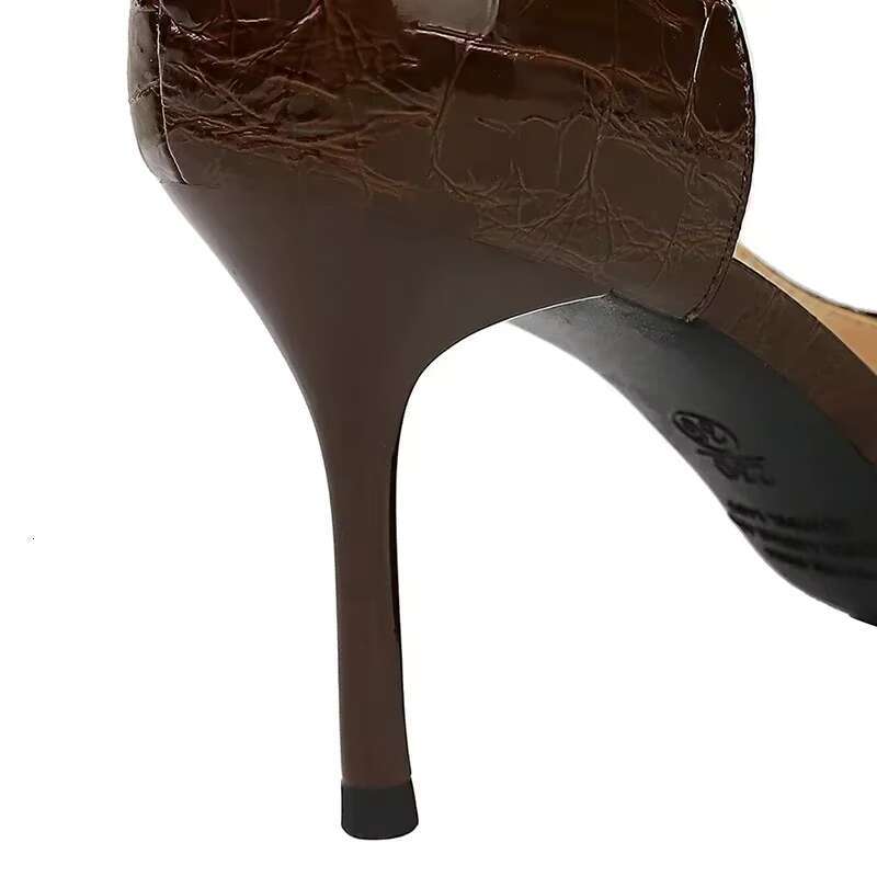 Women Vintage 8cm High Heels Patent Leather New Party Pumps Fashion Classic Pointed Toe Side Hollow Brown Evening Banquet Shoes