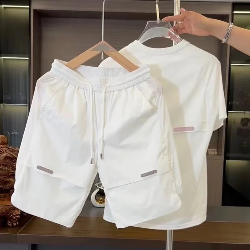 2024 Summer Mens Breathable Perforated Ice Silk Short Sleeve Shorts Set Loose Quick Drying Sports and Leisure Two Piece Set 250109