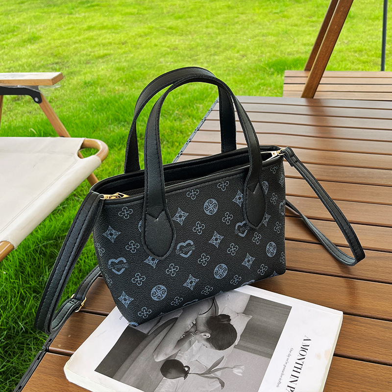 Free shipping designer bag Shoulder Bags For womans ladies flap fashion balck white square handbag crossbody Bucket Bag
