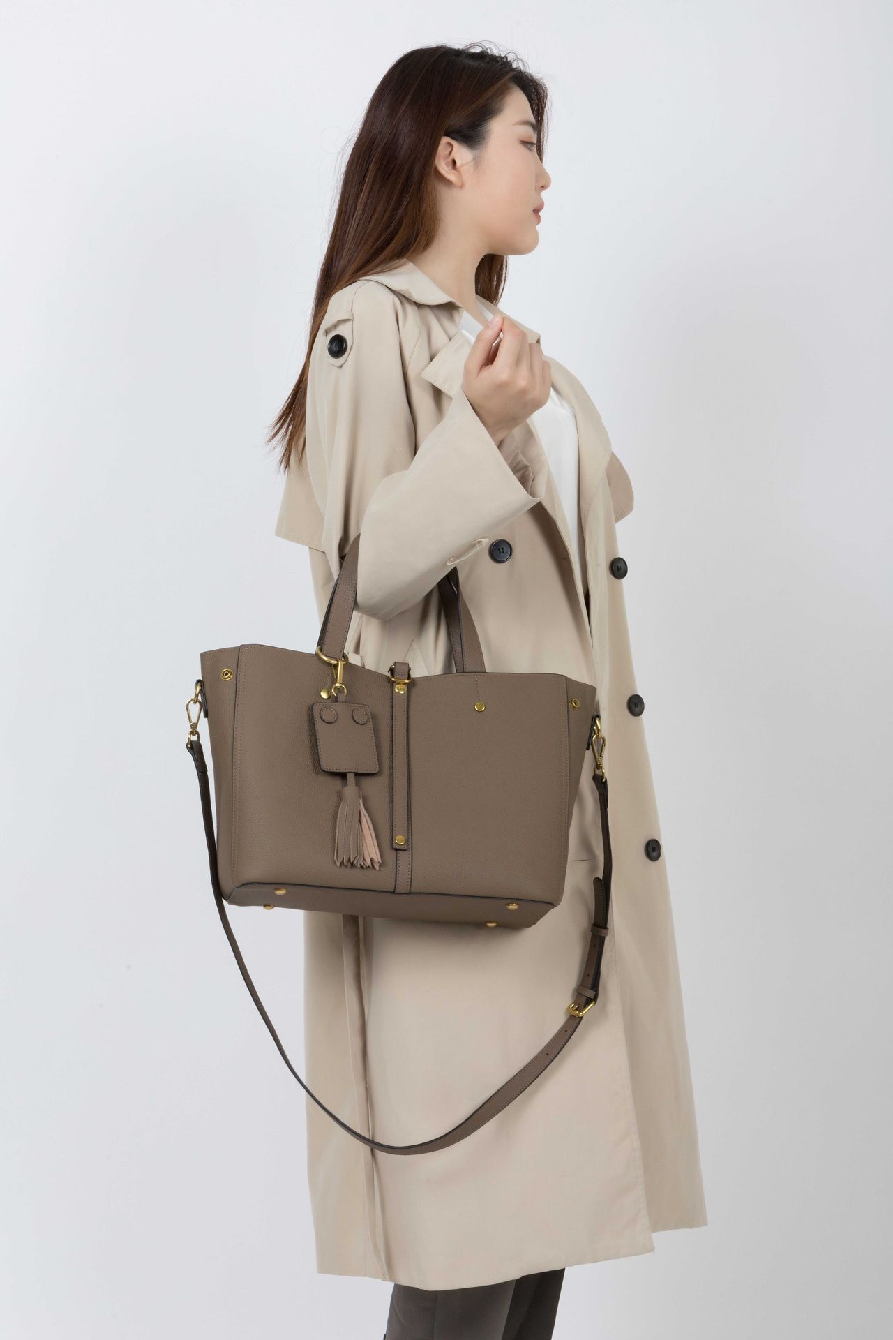 Head layer cowhide tote genuine leather women's single shoulder crossbody bag, commuting large capacity bucket bag