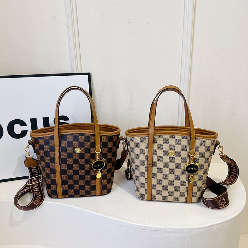 Free shipping new designer bag Shoulder Bags For womans ladies flap fashion printing brown square handbag crossbody Bucket Bag