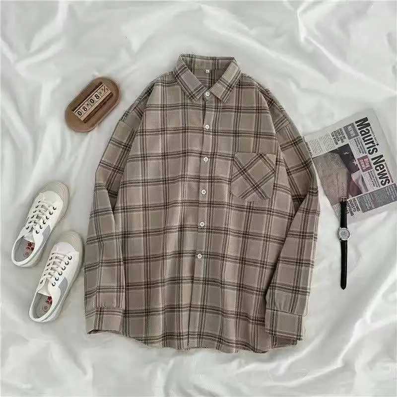 Vintage Women Plaid Shirts Loose Oversize Long Sleeve Button Up Fall Shirt Casual Pocket Female Tops Korean Black Tops M250121