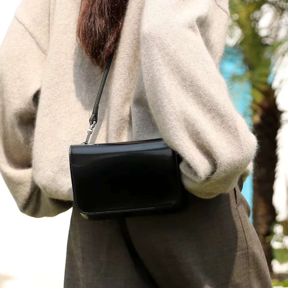 Fashion Brand Designer High End Box Shape Tofu Purse Small Flap Split Leather Glossy Women Crossbody Shoulder Bag