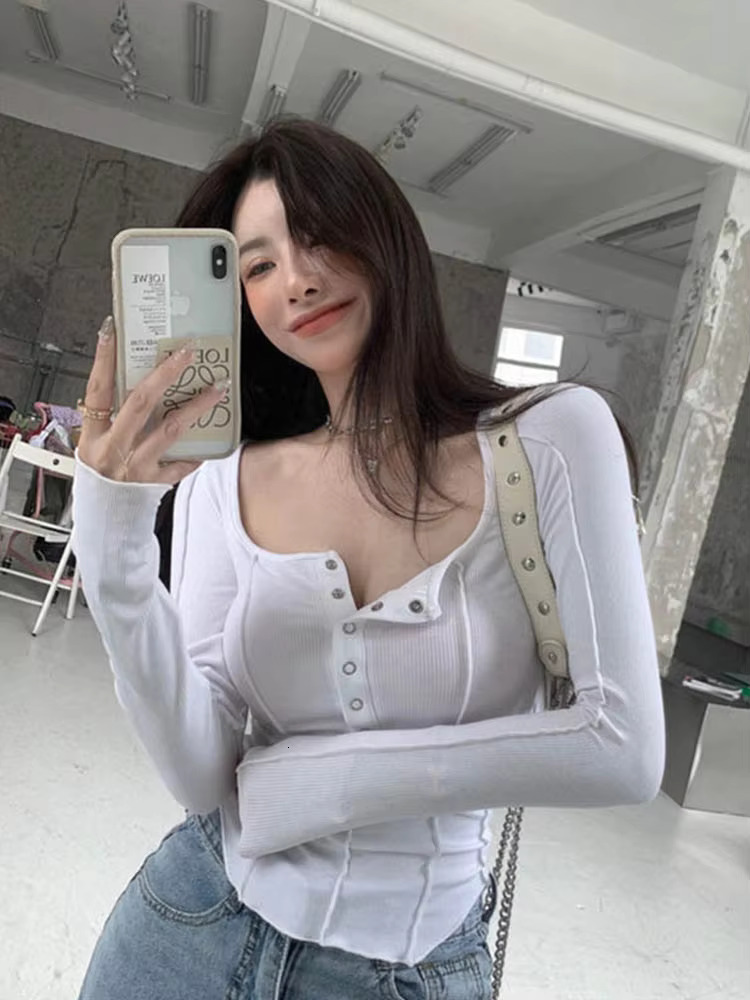 Black And White T-shirt Women's Cotton Button Elastic Slim Fit Long Sleeved 2025 Autumn Top Fashion Korean Designer T-shirt Women's Clothing