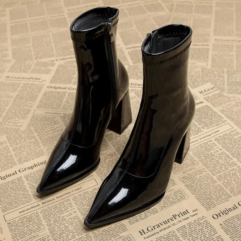 Autumn Womnens High Heel Ankle Boots Winter Plus Velvet Pointed Toe y Chelsea for Women Heeled Sheos Dress 250118