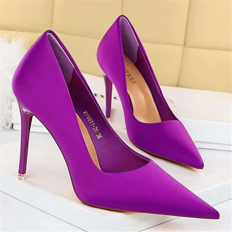 Women 7.5cm 10.5cm High Scarpins Silk Pumps Lady Green Purple Red Fetish Wedding Bridal Mid Low Heels Evening Party Shoes