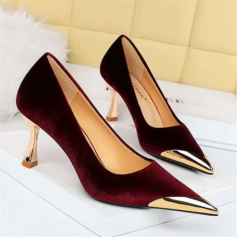 Women 7cm High Green Bury Pumps Lady Metal Cap Toe Veet Low Heels Fetish Nightclub Evening Party Office Casual Shoes