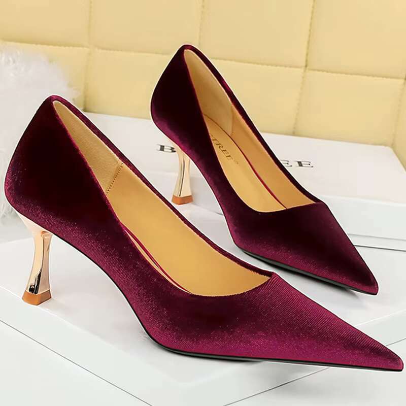Fashion Women 7cm High Bury Veet Pumps Scarpins Wedding Bridal Stiletto Heels Lady Pointed Toe Evening Party Shoes