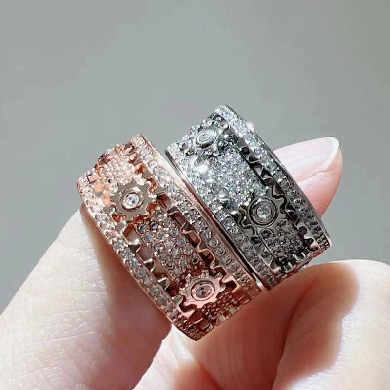 Stainless Steel Gear Wheel Style Ring CZ Zircon Rotating Relieve Stress Artifact Circle For Men Women Unisex-Adult Ring Jewelry 250117