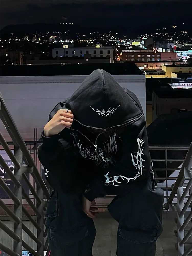 Womens Fashion Hoodie Men Y2k Harajuku Street Retro Casual Loose Pullover Sweatshirt Gothic Hoodie Cardigan Halloween emo W250117