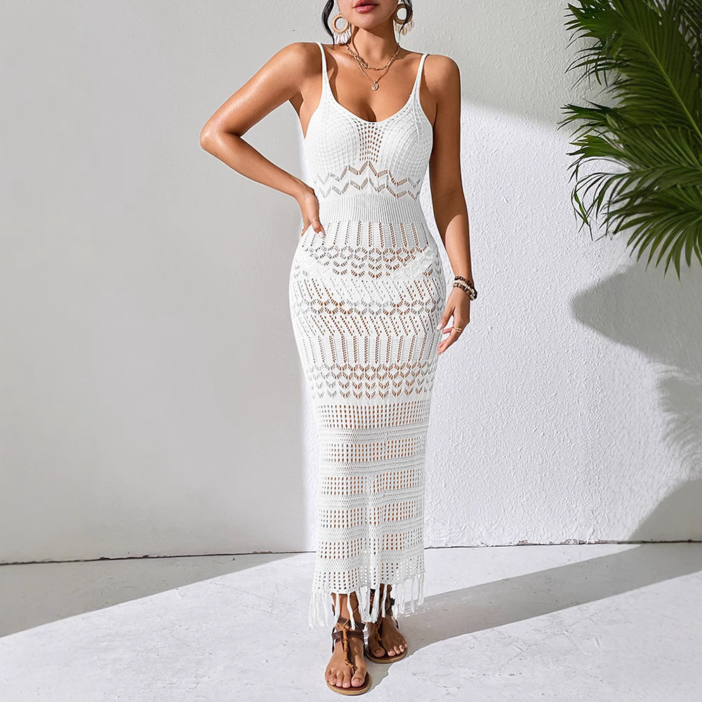 2025 New Designer Sexy Hollow Out Slim Fit Fringe Beach Skirt Sleeveless Knitted V-neck Vest Dress