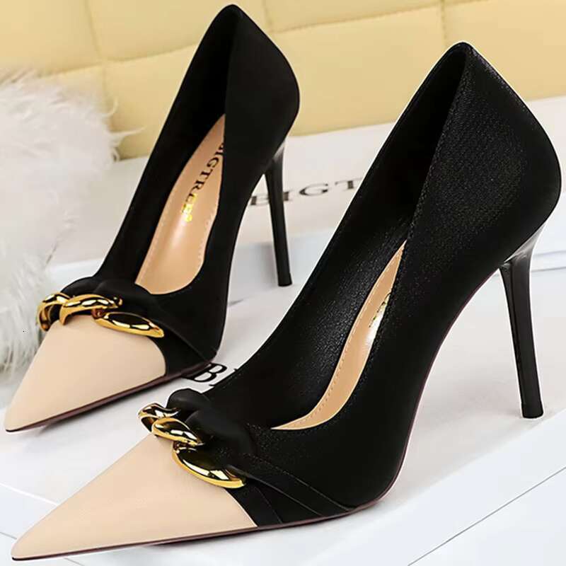 Designer Women 9.5cm Fetish High Wedding Nude Pumps Sexy Lady Replica Metal Chain Stiletto Heels Fashion Prom Shoes