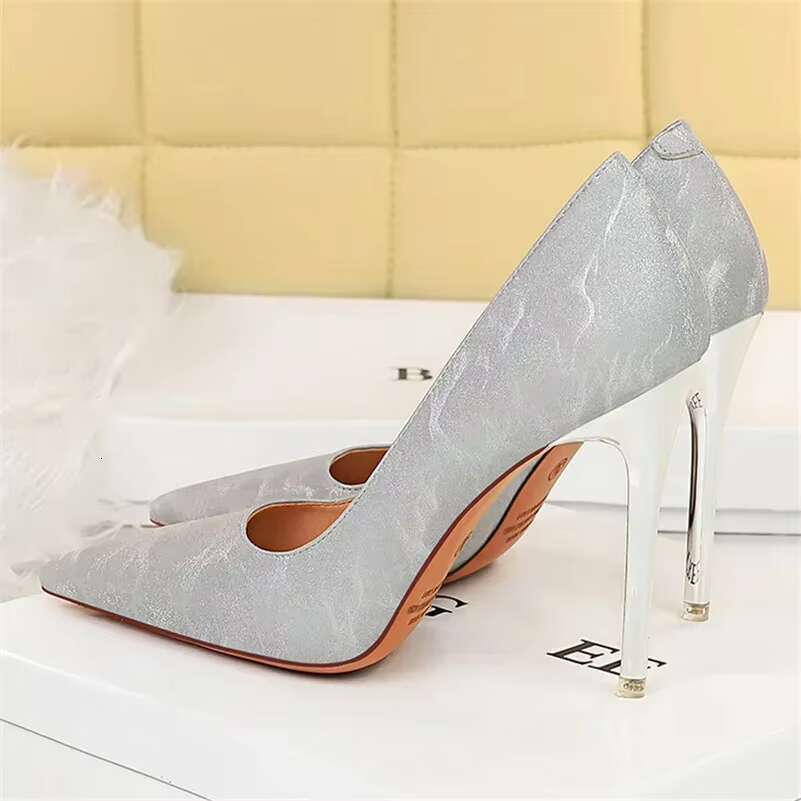 Size 34-43 Women 10.5cm High Pumps Wedding Bridal Sexy Nightclub Stiletto Heels Lady Escarpins Office Party Plus Shoes