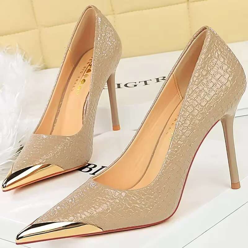 Women Sense Of 9.5cm High Heels Serpentine Retro Pumps Lady Coffee Khaki Patent Leather Metal Pointed Toe Office Shoes