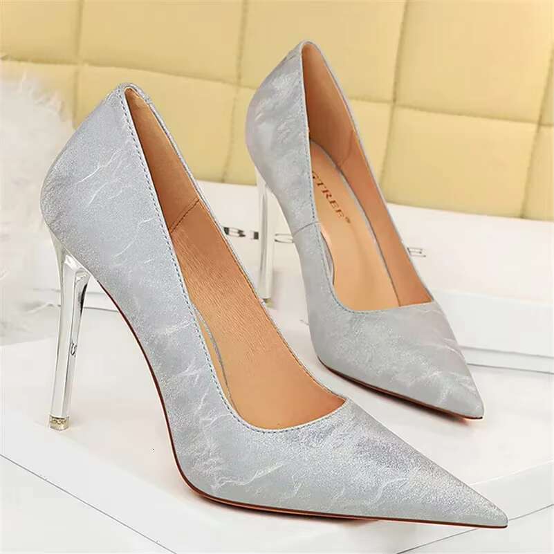 Size 34-43 Women 10.5cm High Pumps Wedding Bridal Sexy Nightclub Stiletto Heels Lady Escarpins Office Party Plus Shoes