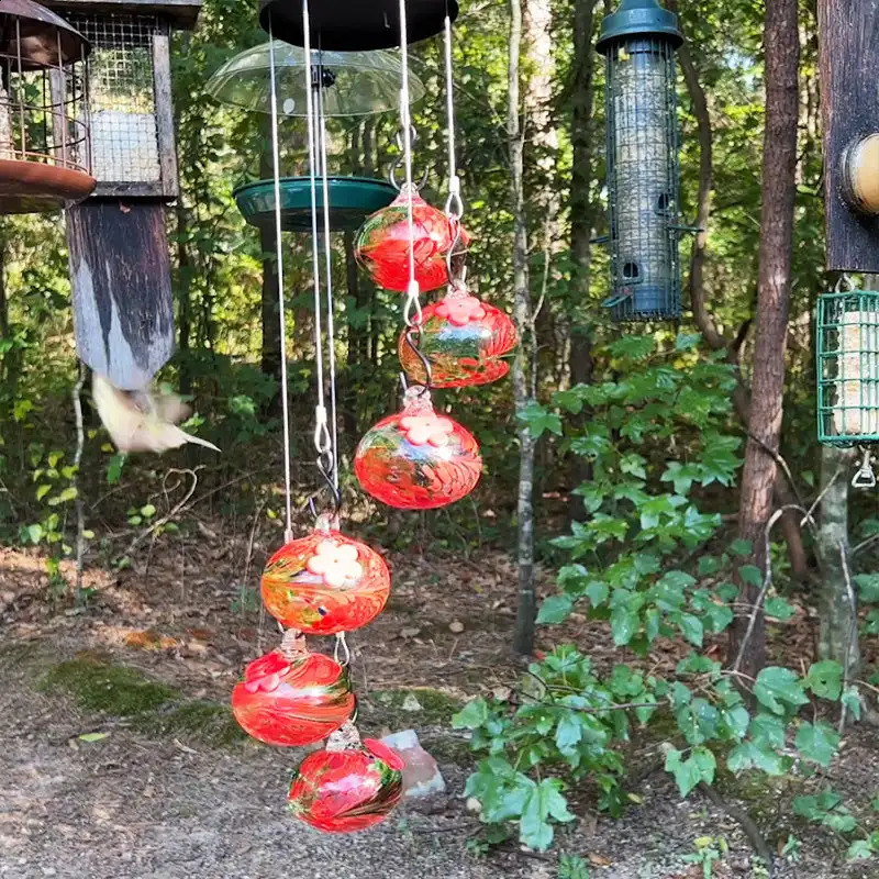 Charming Wind Chimes Hummingbird Feeders Hanging Hummingbird Feeder With 6 Feeder Balls Outdoor Garden Bird Feeder 250207