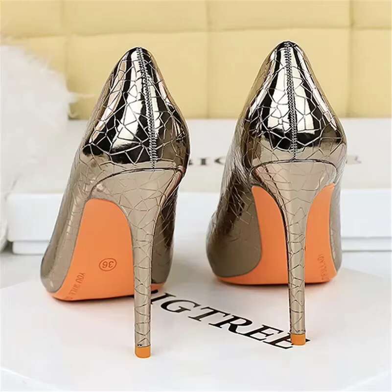 Plus Size 34-43 Women 10.5cm High Birthday Dress Gold Sliver Pumps Lady Classic Glossy Leather Heels Sexy Serpentine Shoes