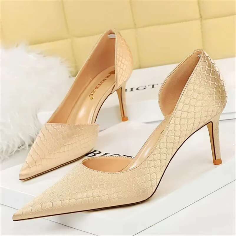 Women Fetish 7.5cm 10.5cm High Satin Slip on Designer Pumps Lady Green Stiletto Sexy Serpentine Evening Kitten Low Heels