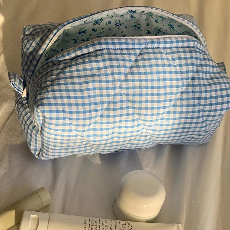 Fashion Checkered Floral Makeup Bag Large Capacity Portable Cosmetic Storage Bag Cotton Quilted Wash Bag Skincare Pouch 250207