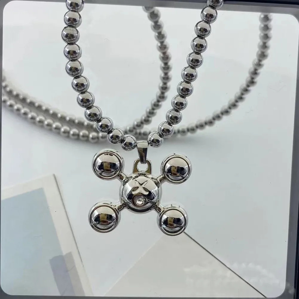 Quad Ball Pendant Hip Hop Style Stainless Steel Jewelry Mens and Womens Fashion Personality Necklace Collection Wholesale 250121bj