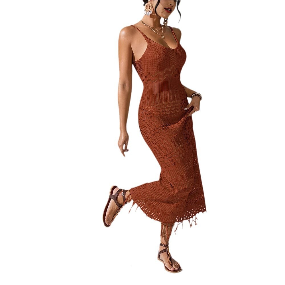 2025 New Designer Sexy Hollow Out Slim Fit Fringe Beach Skirt Sleeveless Knitted V-neck Vest Dress
