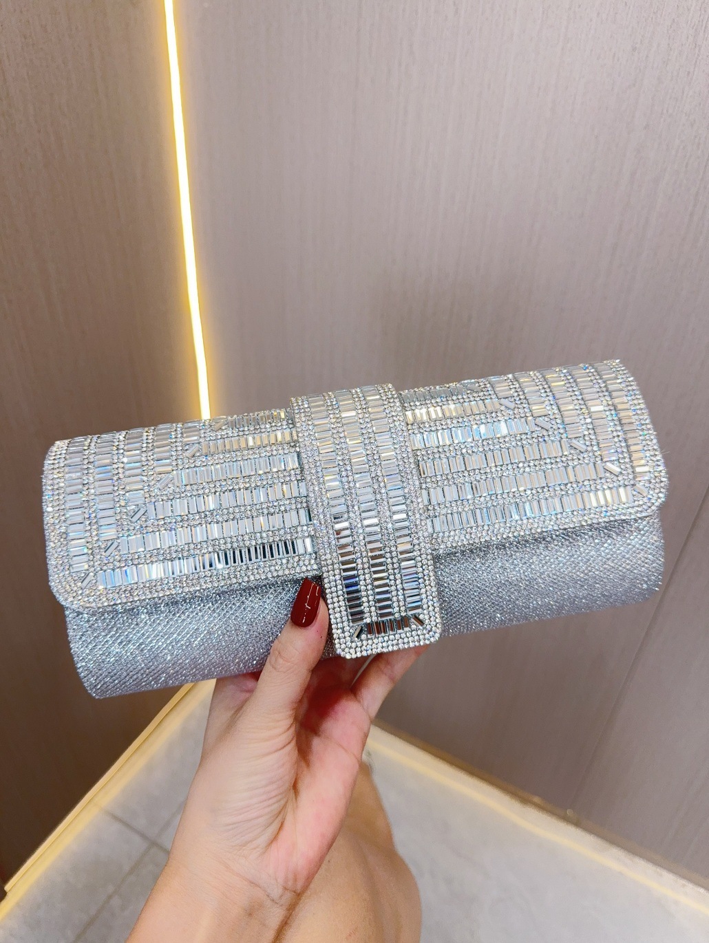 Water Diamond Sparkling Chain Dinner Handheld Dress Bride Wedding Bag, Celebrity Handbag, Women's Banquet Bag