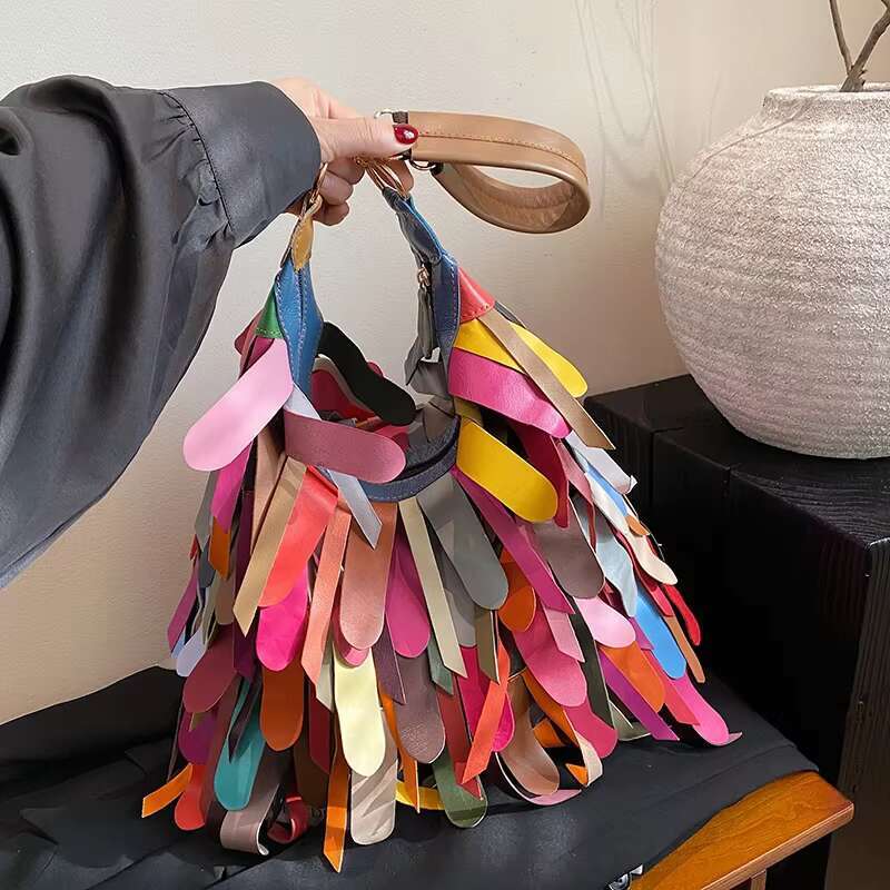 Fashion Tassel Shoulder Europe And America Women Genuine Leather Handbag Ladies Hobos Bag Large Capacity Crossbody Tote