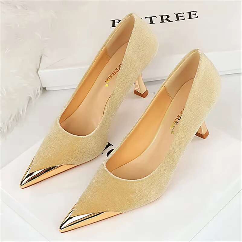 Women 7cm High Green Bury Pumps Lady Metal Cap Toe Veet Low Heels Fetish Nightclub Evening Party Office Casual Shoes
