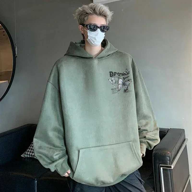 New Creative Butterfly Printed Suede Hoodies For Men Hip Hop Fashion Oversized Hoody Sweatshirts Women Y2K Streetwear Clothes W250117