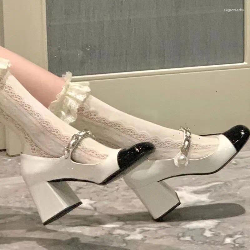 2025 S Fashion Designer Sandals Ladies Autumn Black And White Classic Pearl Buckle Chunky Heel Daily Casual Banquet Dress Women S High Heels