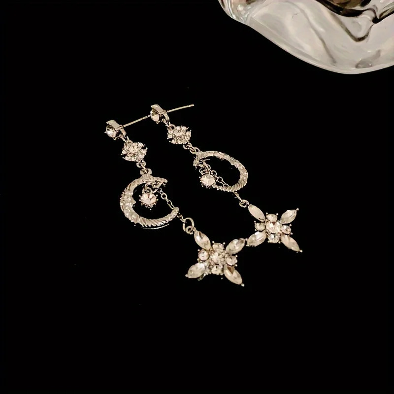 Fashionable temperament sparkling rhinestones moon tassel earrings womens fashionable temperament party elegance jewelry 250110