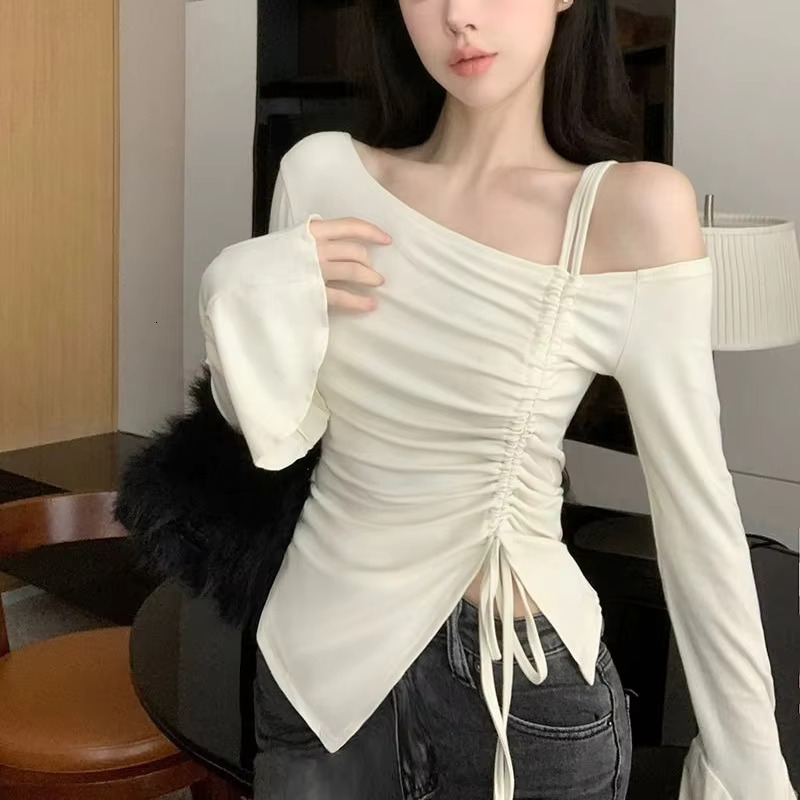 Spring And Autumn Cotton Horn Shaped Designer T-shirt For Women Solid Color Slimming Basic Long Sleeve Umbilical Top Casual Shirt Off Shoulder T-shirt