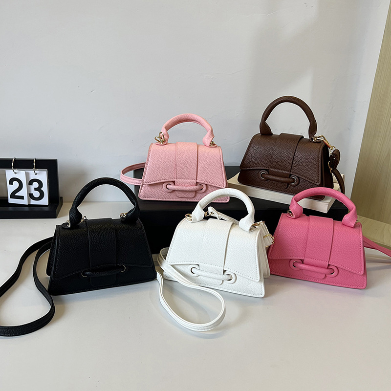 Free shipping 2025 new designer bag Shoulder Bags For womans ladies flap fashion balck white square handbag crossbody bag
