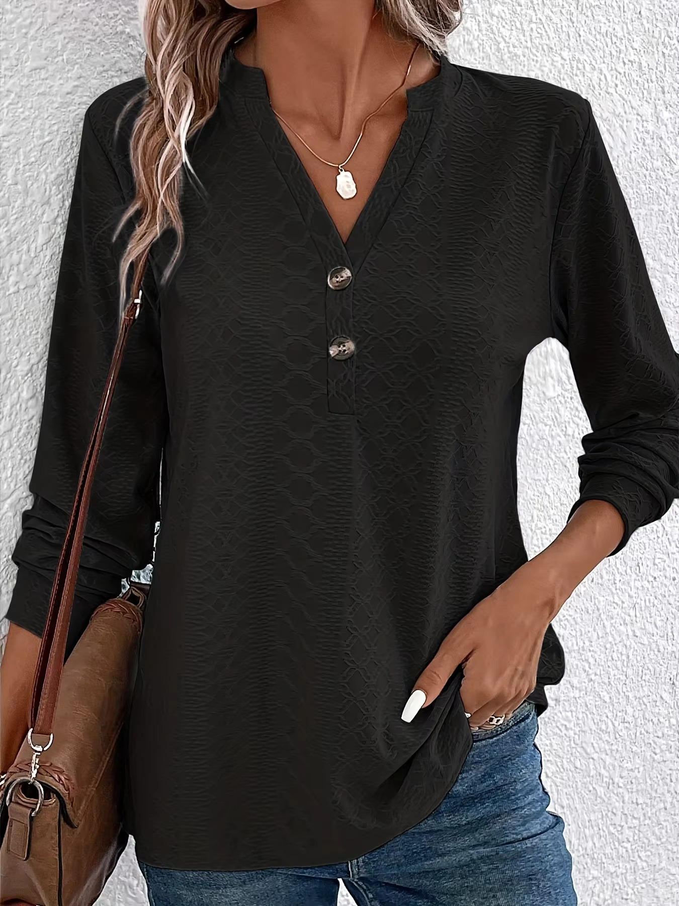 Women's Fashion Designer T-shirt Texture Solid Color Button V-neck Long Sleeved Top T-shirt
