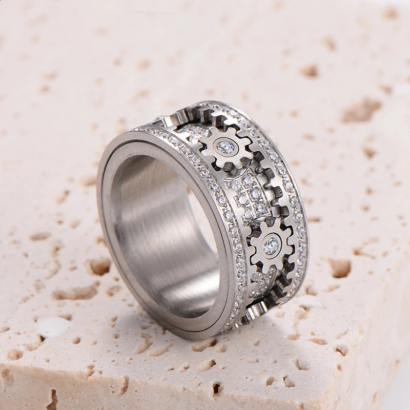 Stainless Steel Gear Wheel Style Ring CZ Zircon Rotating Relieve Stress Artifact Circle For Men Women Unisex-Adult Ring Jewelry 250117