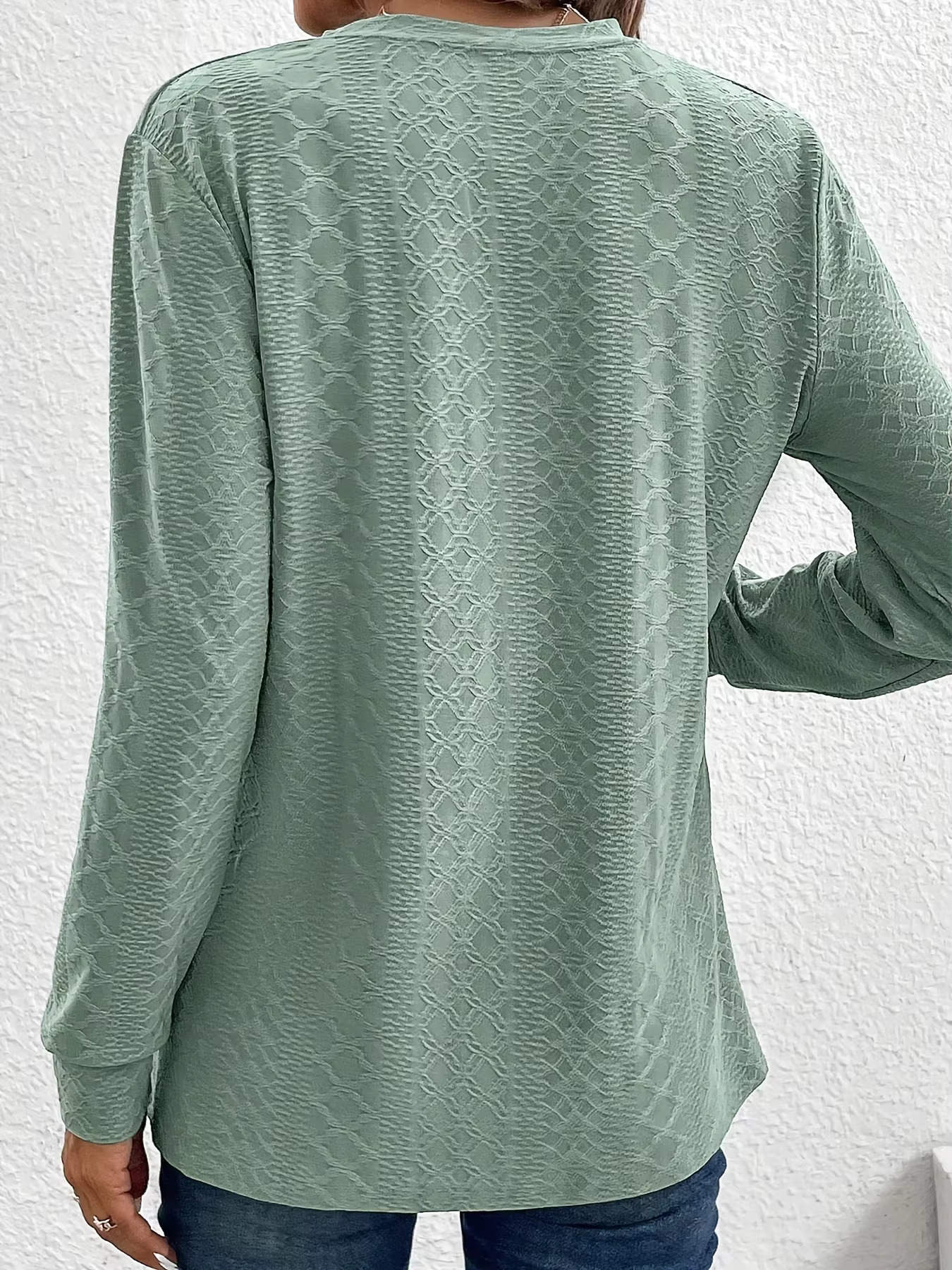 Women's Fashion Designer T-shirt Texture Solid Color Button V-neck Long Sleeved Top T-shirt