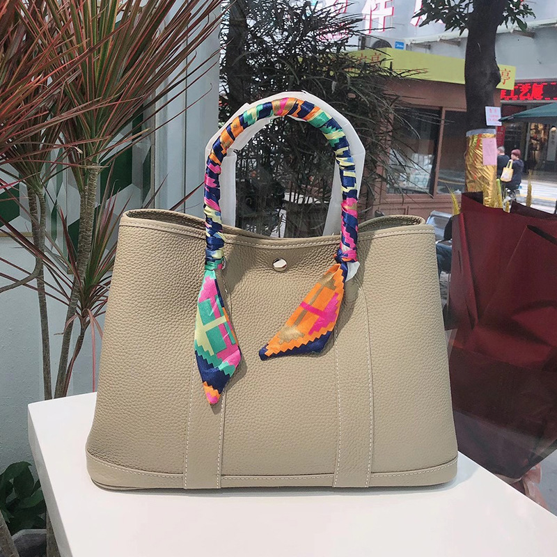 Lychee Patterned New Top Layer Cowhide Garden Women's Shopping Bucket Bag, Large Capacity Single Shoulder Crossbody Handbag Bag,