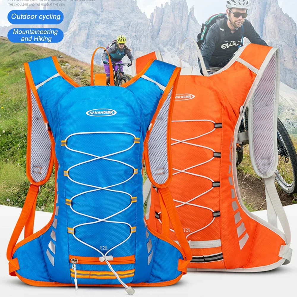 Hydration Pack Insulated Backpack Hiking for Men Women Water Running Cycling Camping 250121