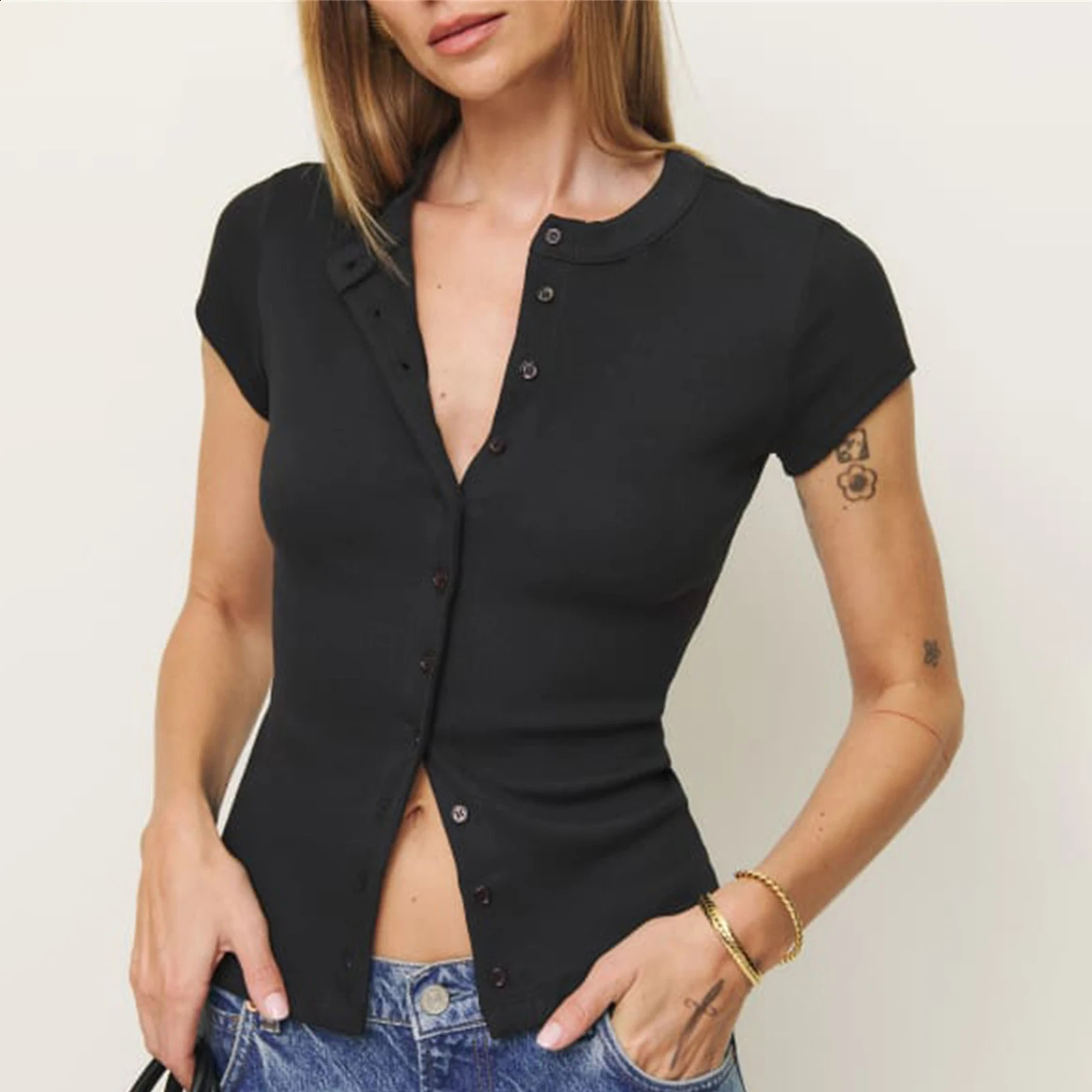 Combhasaki Womens Summer Y2K Basic Slim Fit Crop Tops Short Sleeve Button-down Round Neck Solid Color Chic T-shirt Streetwear 250122