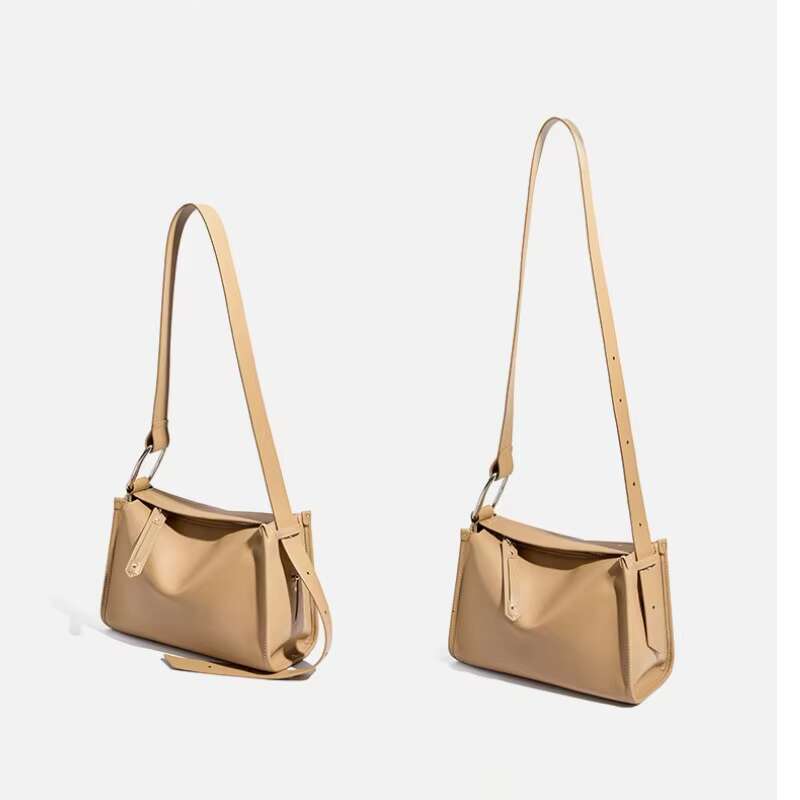 17 Women Shoulder Messenger Crossbody Bag Soft Leather Satchel Large Capacity Designer Black Waterproof Handbag Apricot