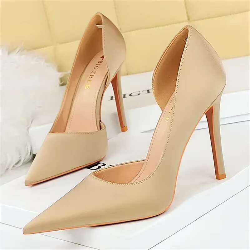 Plus Size Women 10.5cm High Heels Wedding Bridal Dress Silk Satin Pumps Lady Orange-Red Green Escarpins Nightclub Party Shoes