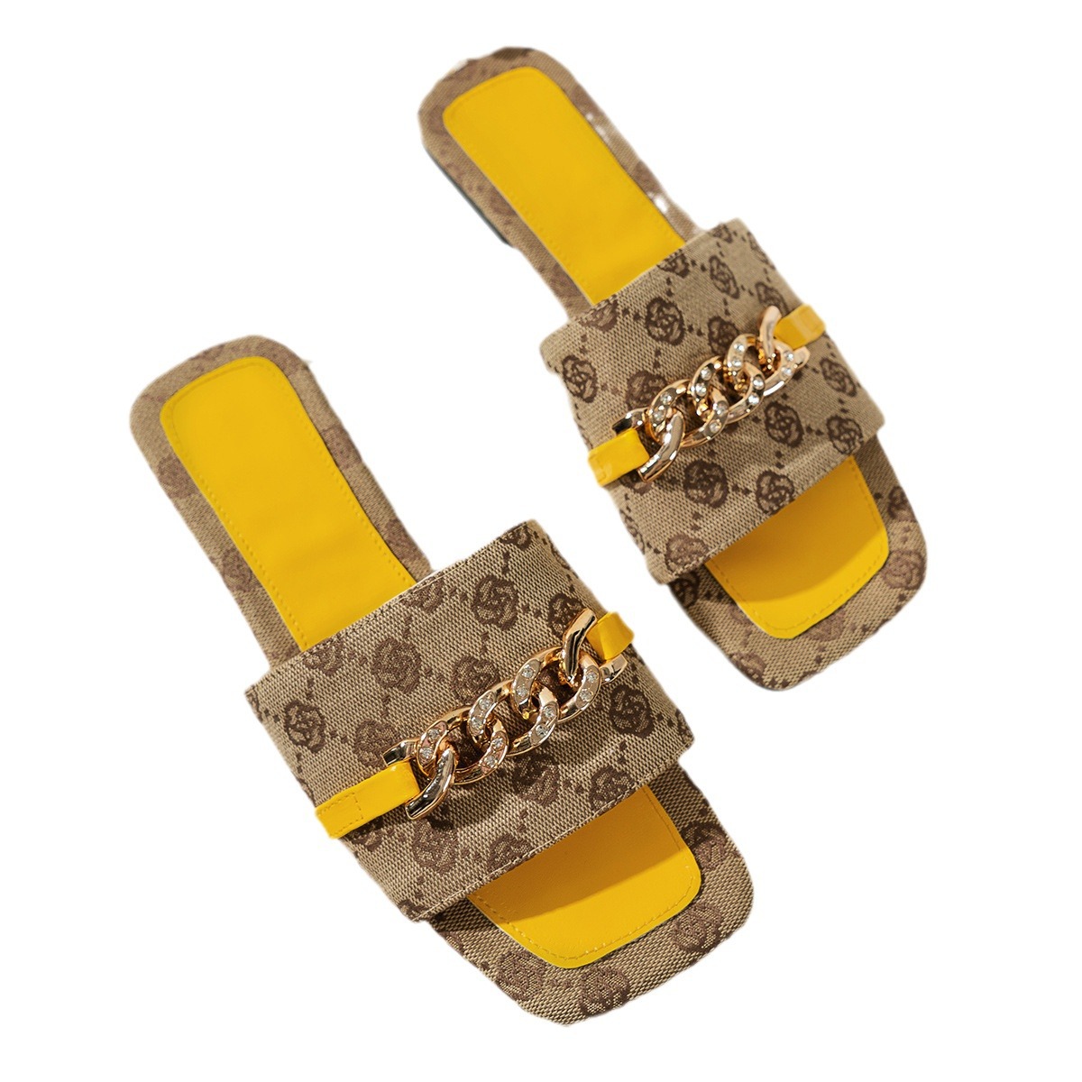 Foreign trade flat slippers female 2025 summer new chain square flip-flops fashion wear casual flip-flops