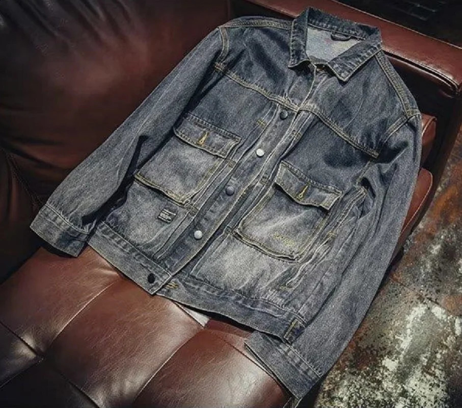 High Quality Mens Denim Jacket Pockets Decors Fashion Spring Autumn Coat Trendy Retro Style Loose Fit Clothes Top 250110Z