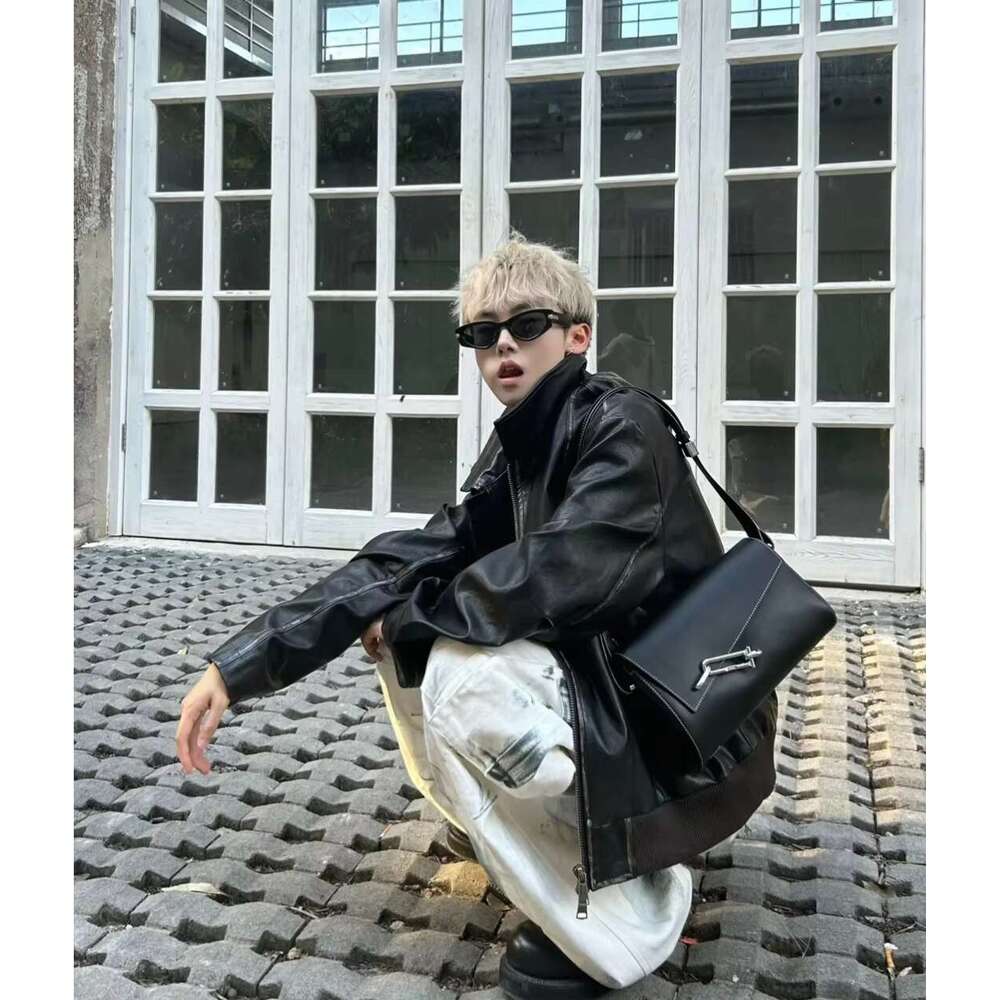 Fashion Medium Soft Box Black High-End Leather Niche Single Shoulder Crossbody Underarm Kite Bag